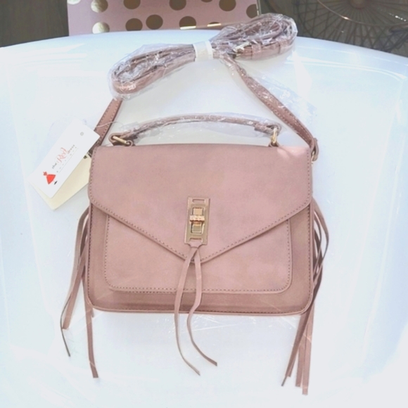 New! Mauve/blush Purse with gold hardware - Picture 2 of 9